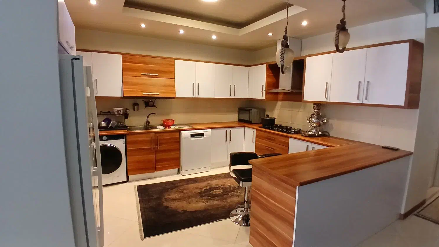 اپارتمان شخصی ساز۱۷۰متر طلوع ها کوهک چیتگر