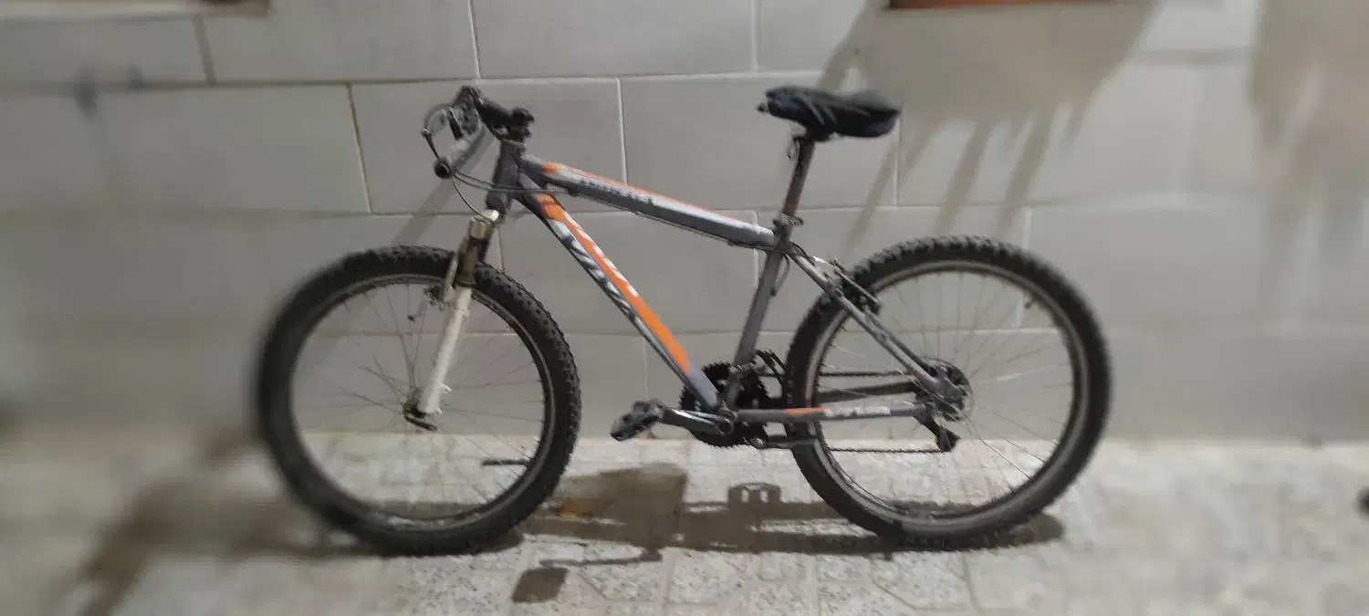 دوچرخه ویوا امگا میدین تایوان اورجینال سایز 26|دوچرخه، اسکیت، اسکوتر|صائین قلعه, |دیوار