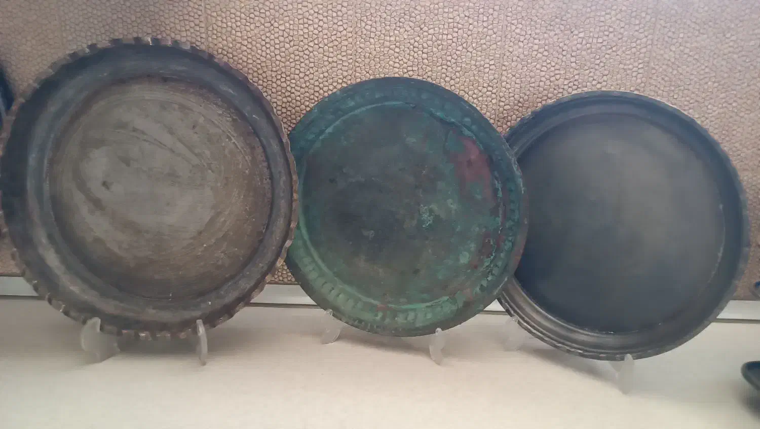 دیوار کوب های خاص جنس مس...ورشو و برنز|کلکسیون اشیاء عتیقه|شیراز, میانرود|دیوار