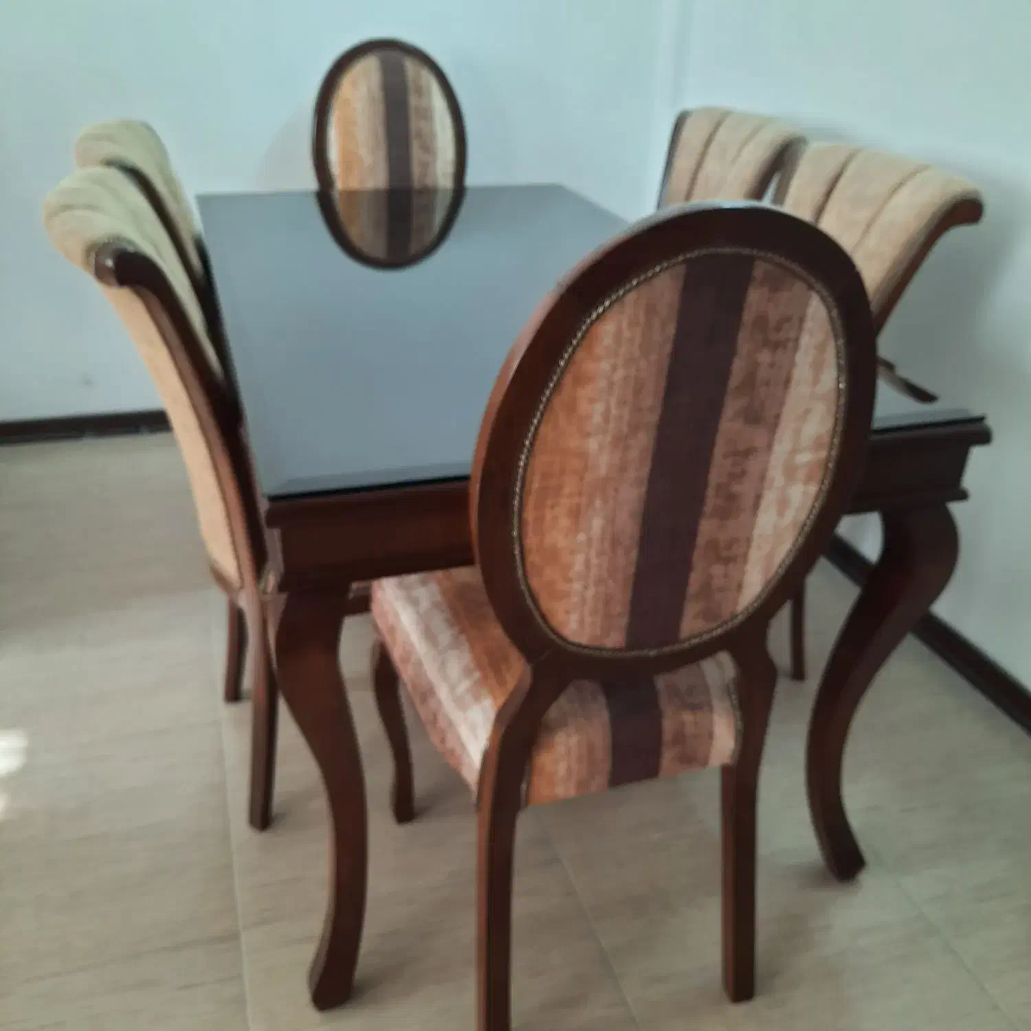 سرویس نهار خوری ۶ نفره|میز و صندلی غذاخوری|مشهد, گلبرگ|دیوار