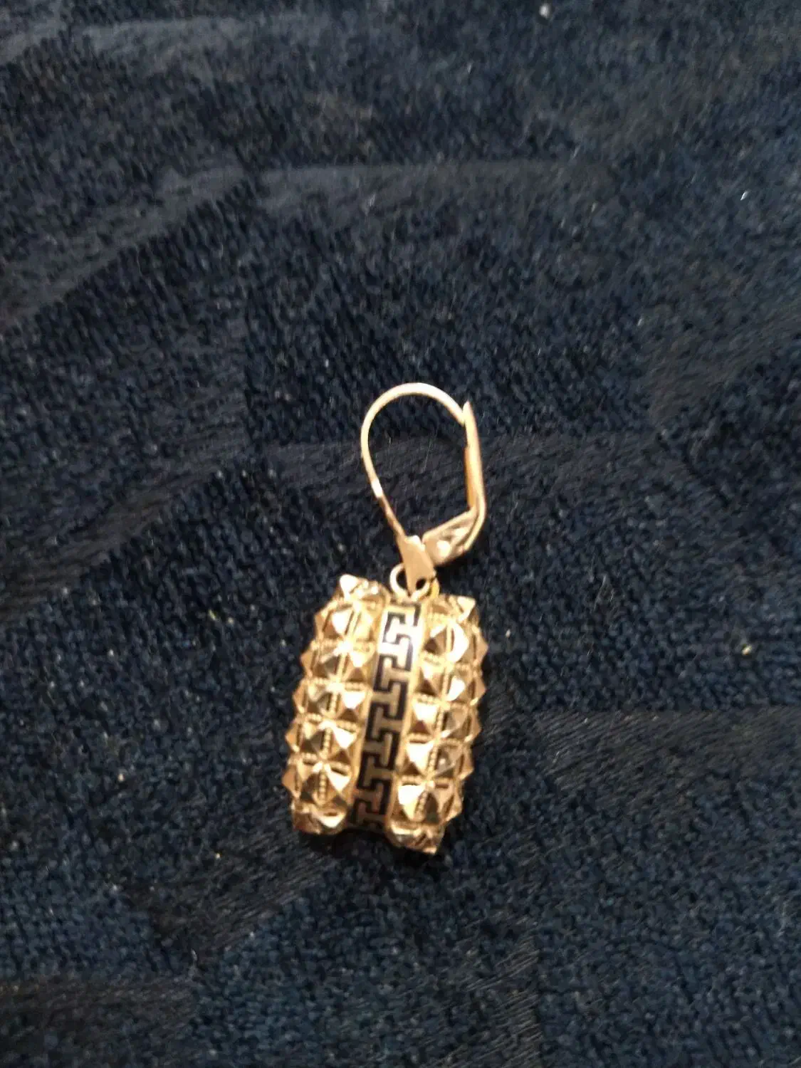 گمشده|اشیا|تبریز, |دیوار