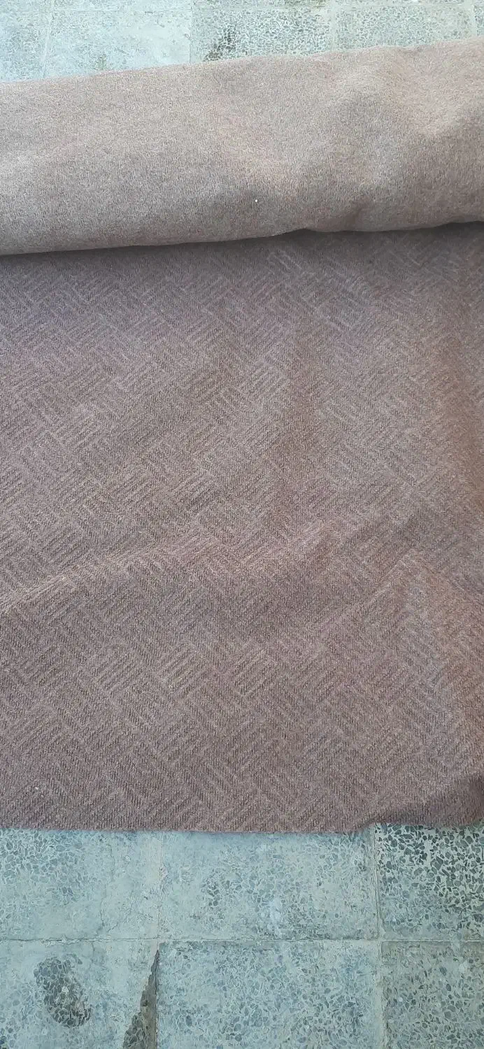 تعدادی موکت ، گلیم فرش تمیز سالم زیبا و خوشرنگ|فرش|نجفآباد, ویلاشهر|دیوار