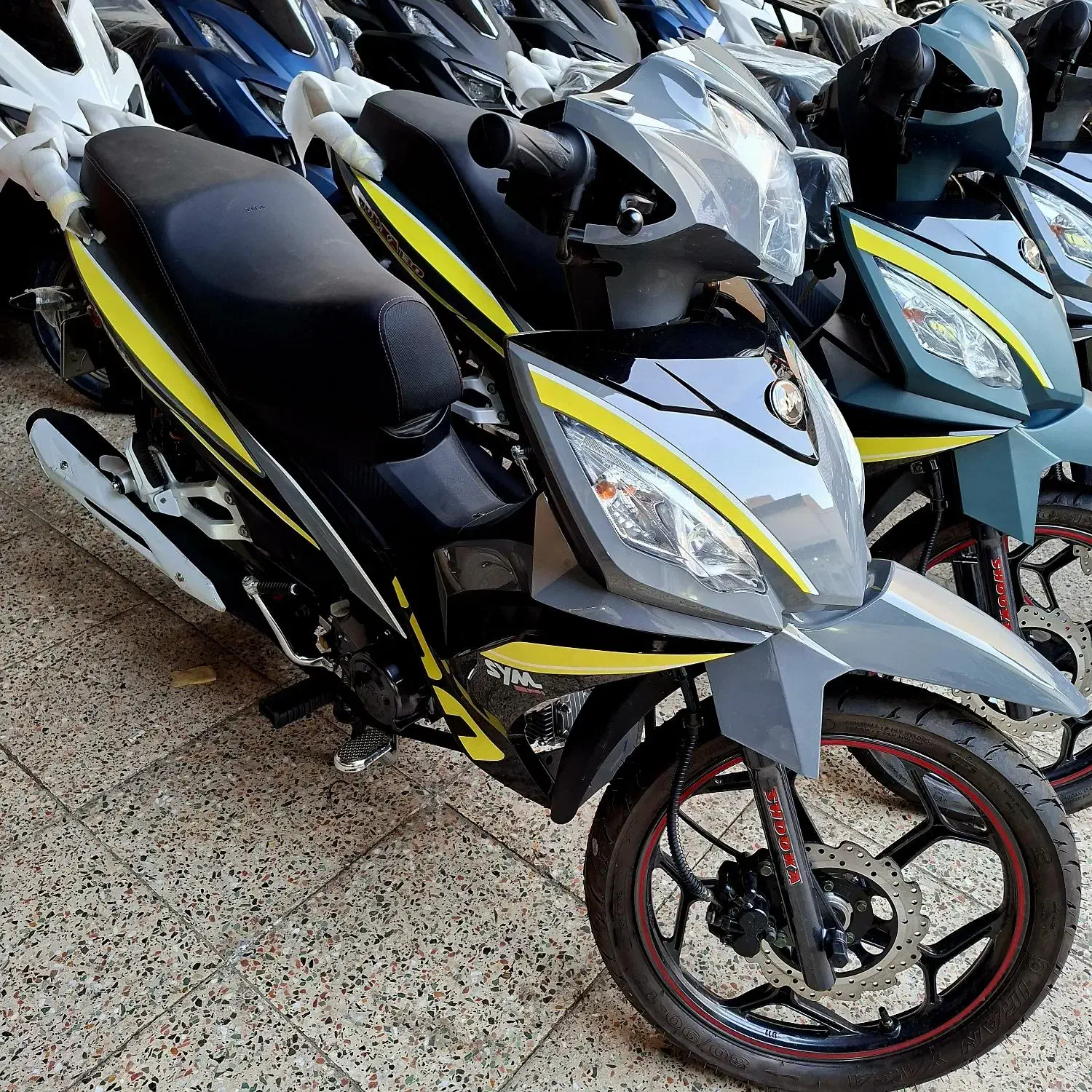 شوکا ۱۳۰ بیکلاج اقساطی|موتورسیکلت|خمینی‌شهر, |دیوار