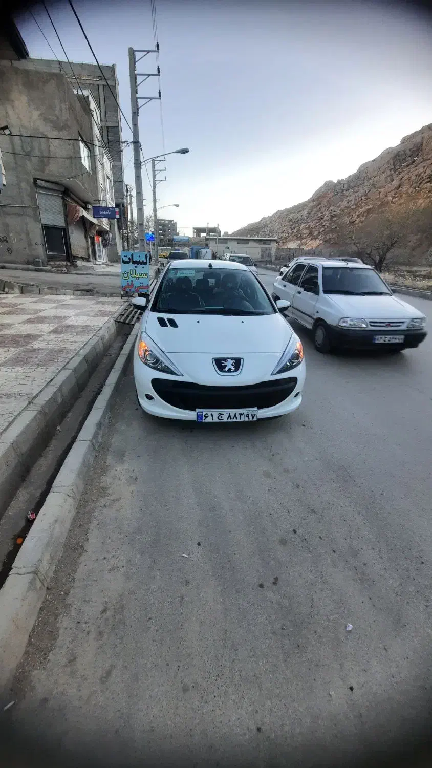 tu5.207 1403|خودرو سواری و وانت|سجاس رود, |دیوار