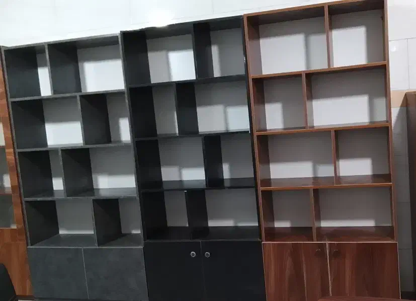 کتابخانه شبکه ایی|دفتر کار|یزد, |دیوار