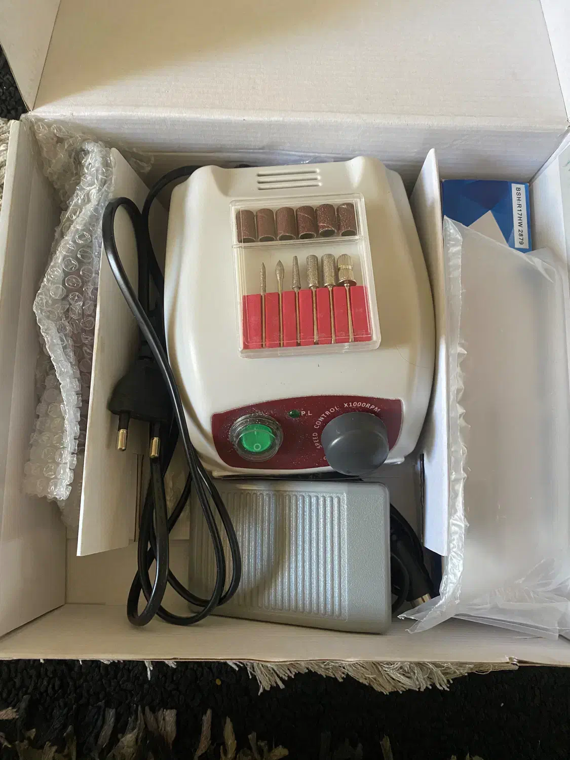 استرانگ ۲۰۷ با یووی sun|آرایشگاه و سالنهای زیبایی|صدرا-فارس, فاز ۱|دیوار