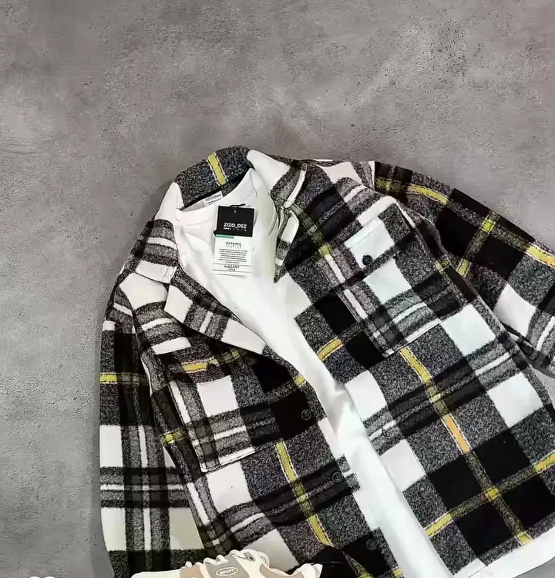 پیراهن|لباس|ایذه, |دیوار