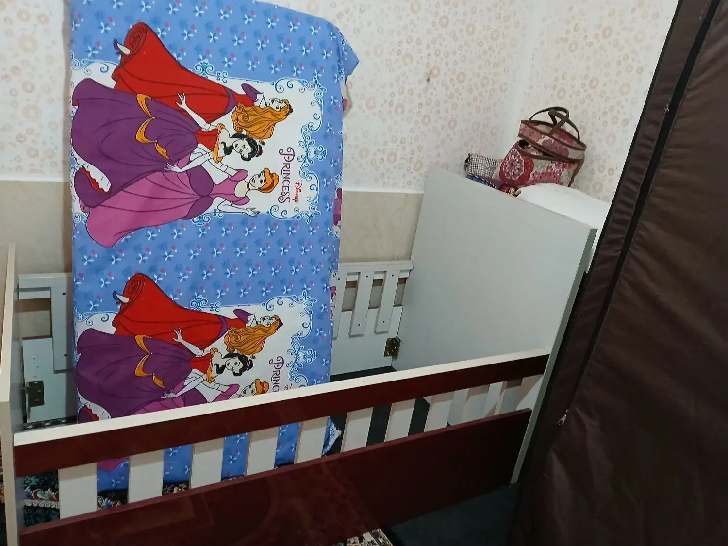 تخت کودک|تخت و سرویس خواب|سنندج, |دیوار