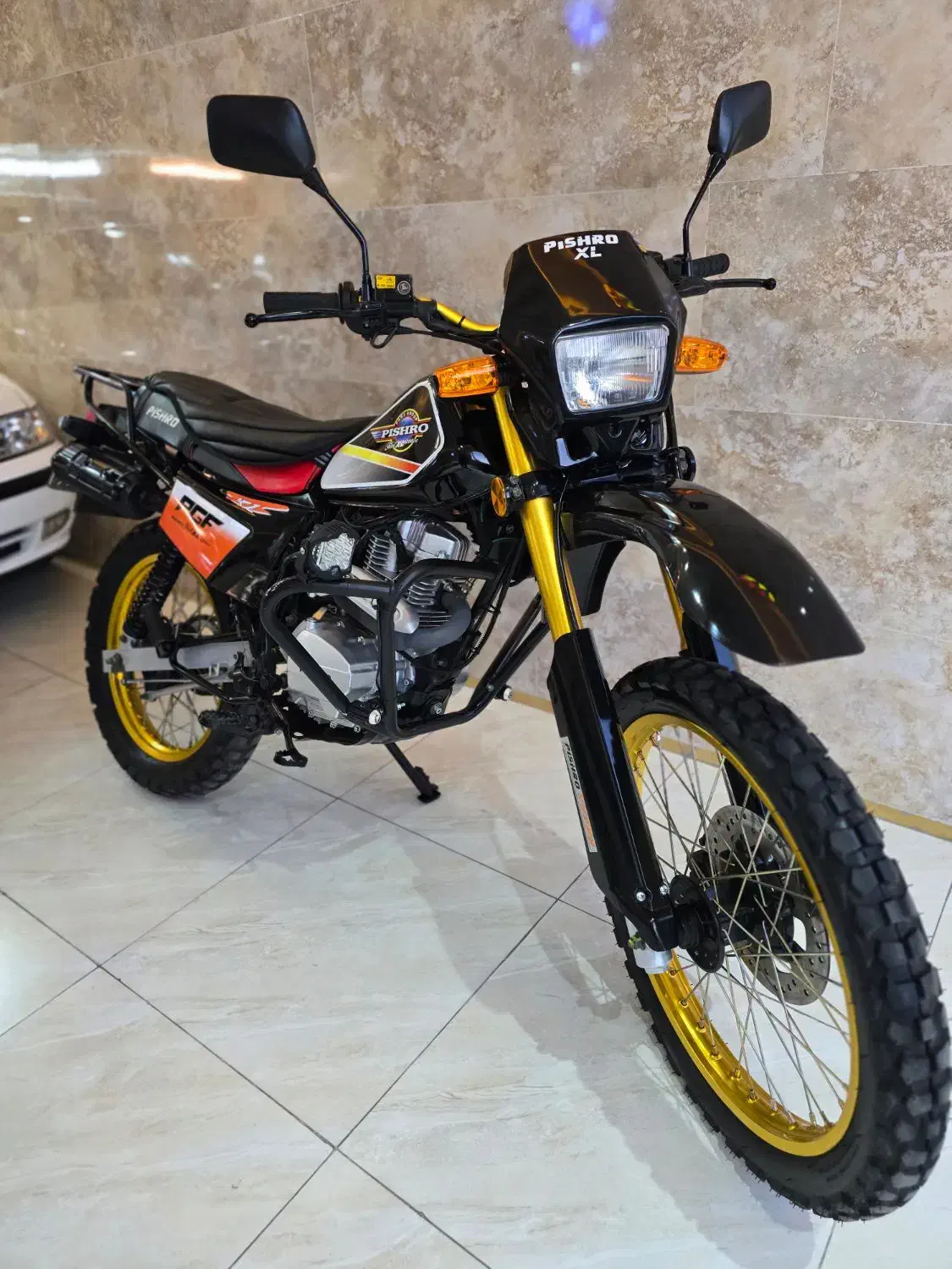 پیشرو XLخشک 1403|موتورسیکلت|تبریز, |دیوار
