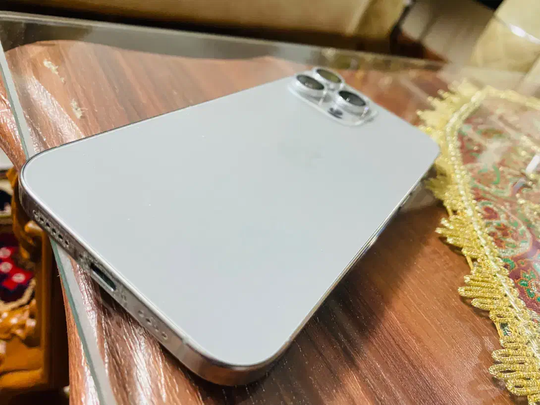 آیفون ۱۶پرومکس|موبایل|شاهین‌شهر, سعدی شمالی|دیوار