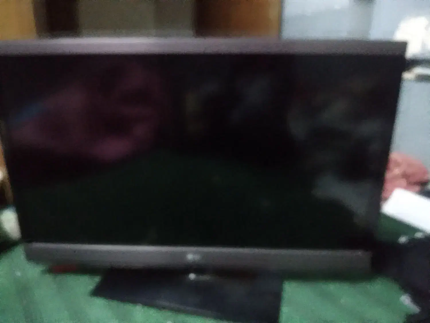 تلویزیون ال سی دی|تلویزیون و پروژکتور|کرمان, |دیوار