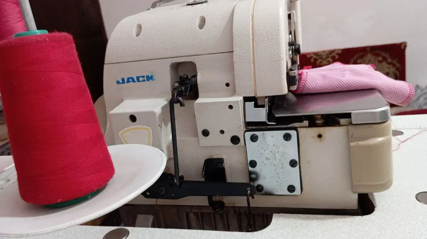 چرخ سردوز چهار نخ و راسته دوز|چرخ خیاطی و ریسندگی|آزادشهر, |دیوار