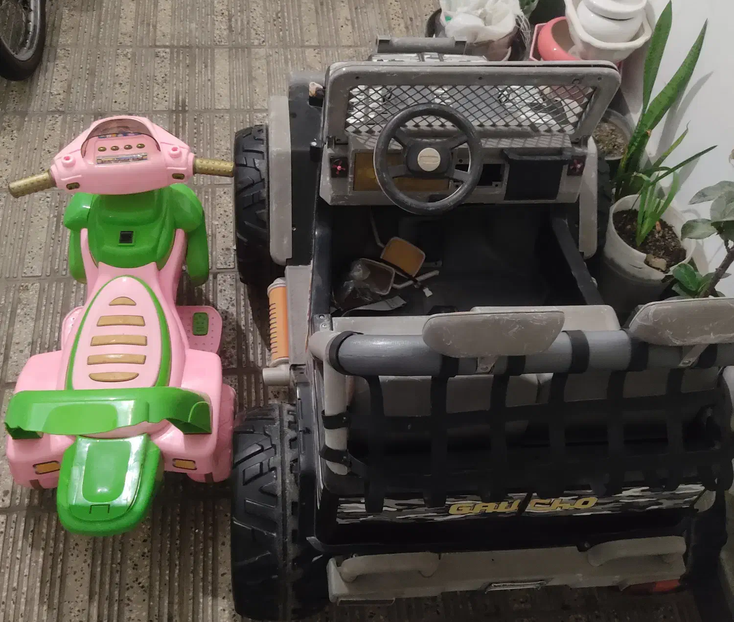 ماشین موتور شارژی|اسباببازی|ساری, |دیوار