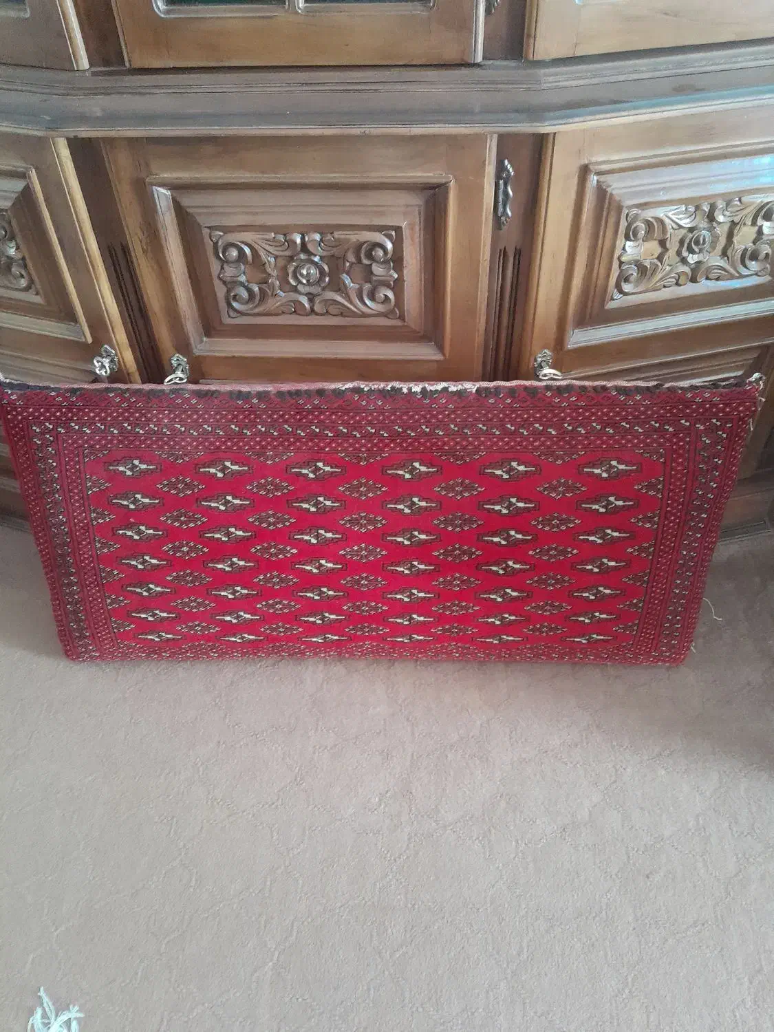 پشتی دست دوم|پشتی|دماوند, گیلاوند|دیوار