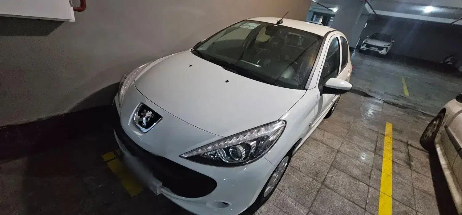 پژو ۲۰۷i tu5p سقف فلز خشک|خودرو سواری و وانت|ری, هاشمآباد|دیوار