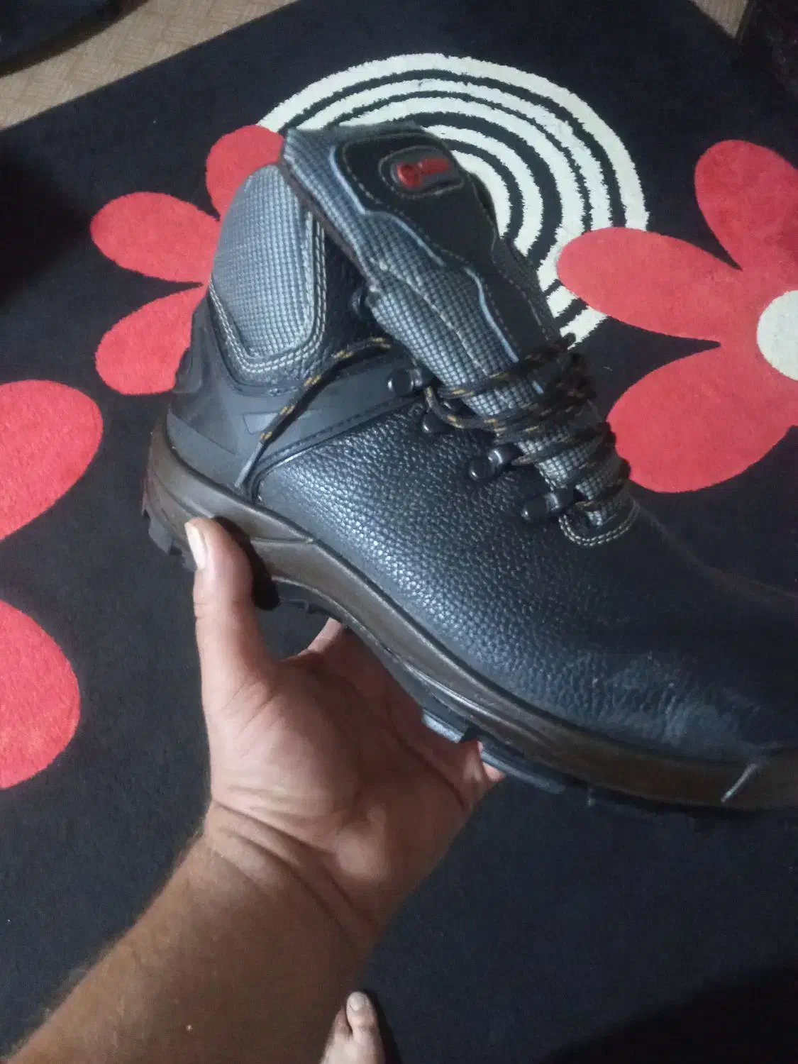 ۲جفت کفش ایمنی|کیف، کفش، کمربند|بهبهان, |دیوار