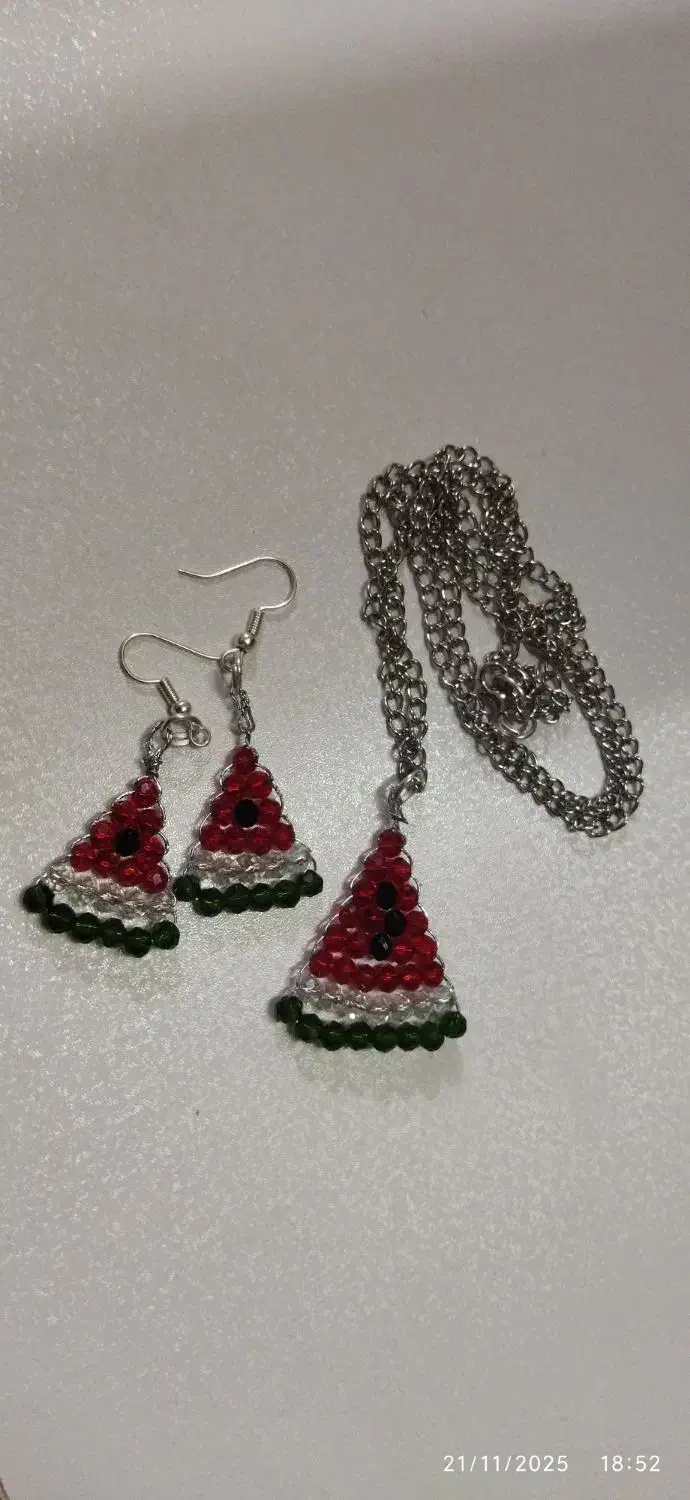 ست یلدایی زیبا|بدلیجات|نیشابور, دربقاضی|دیوار