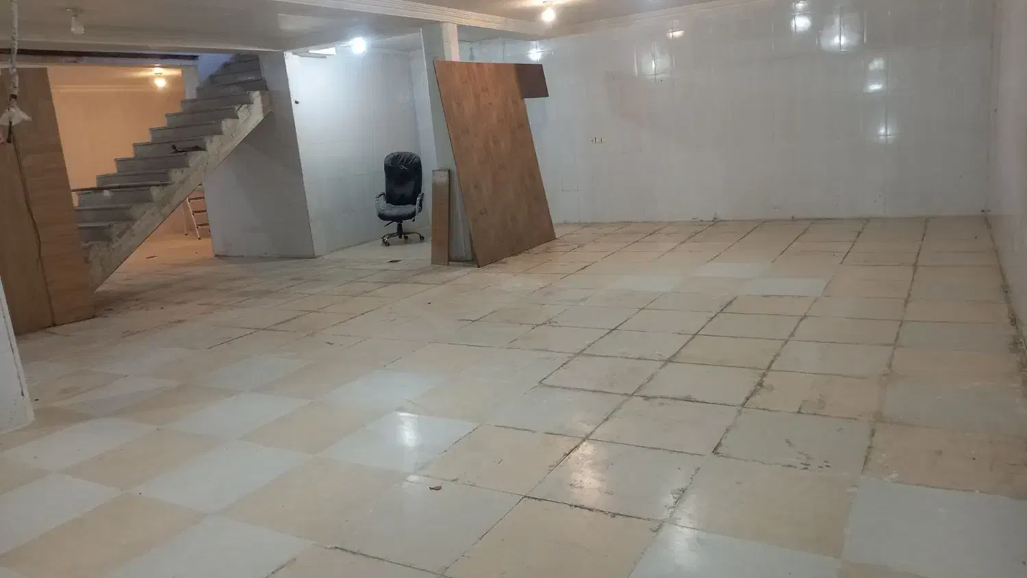 اجاره/زیرزمین 170مترمدرس غربی/سالن/گیم نت/کد11513|اجارهٔ دفتر کار، اتاق اداری، مطب|شوش, |دیوار