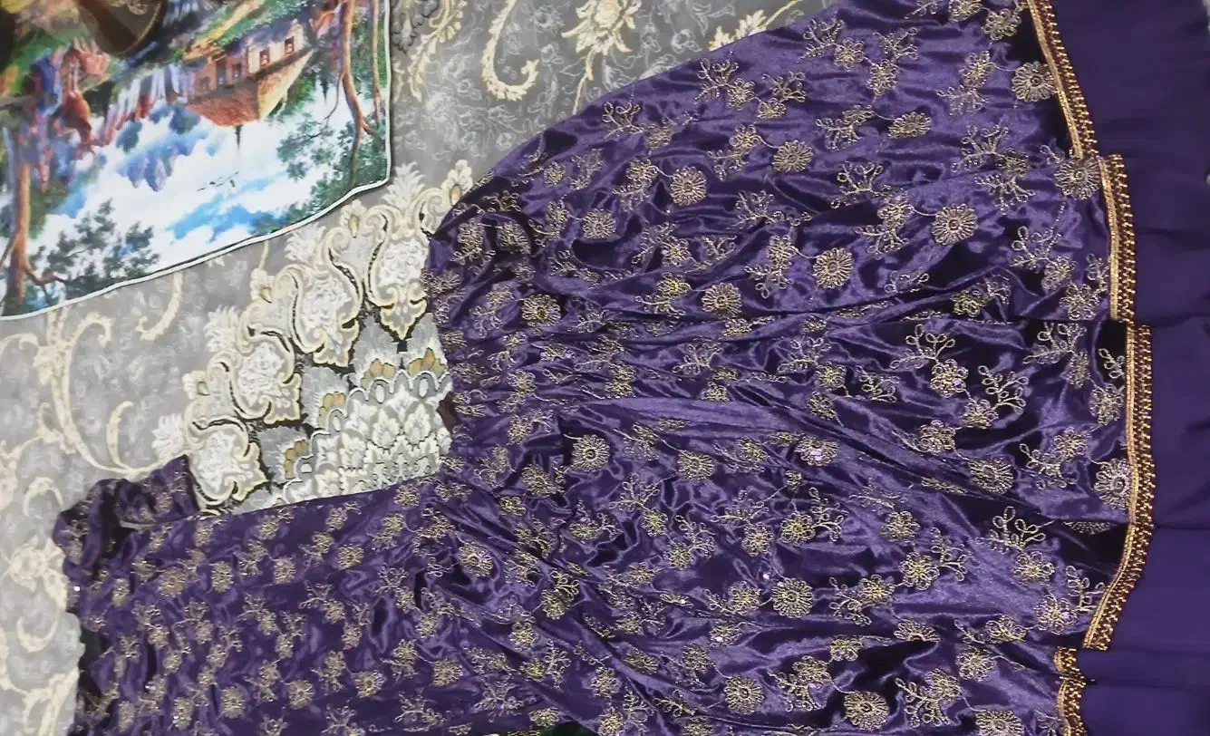 لباس|لباس|یاسوج, |دیوار