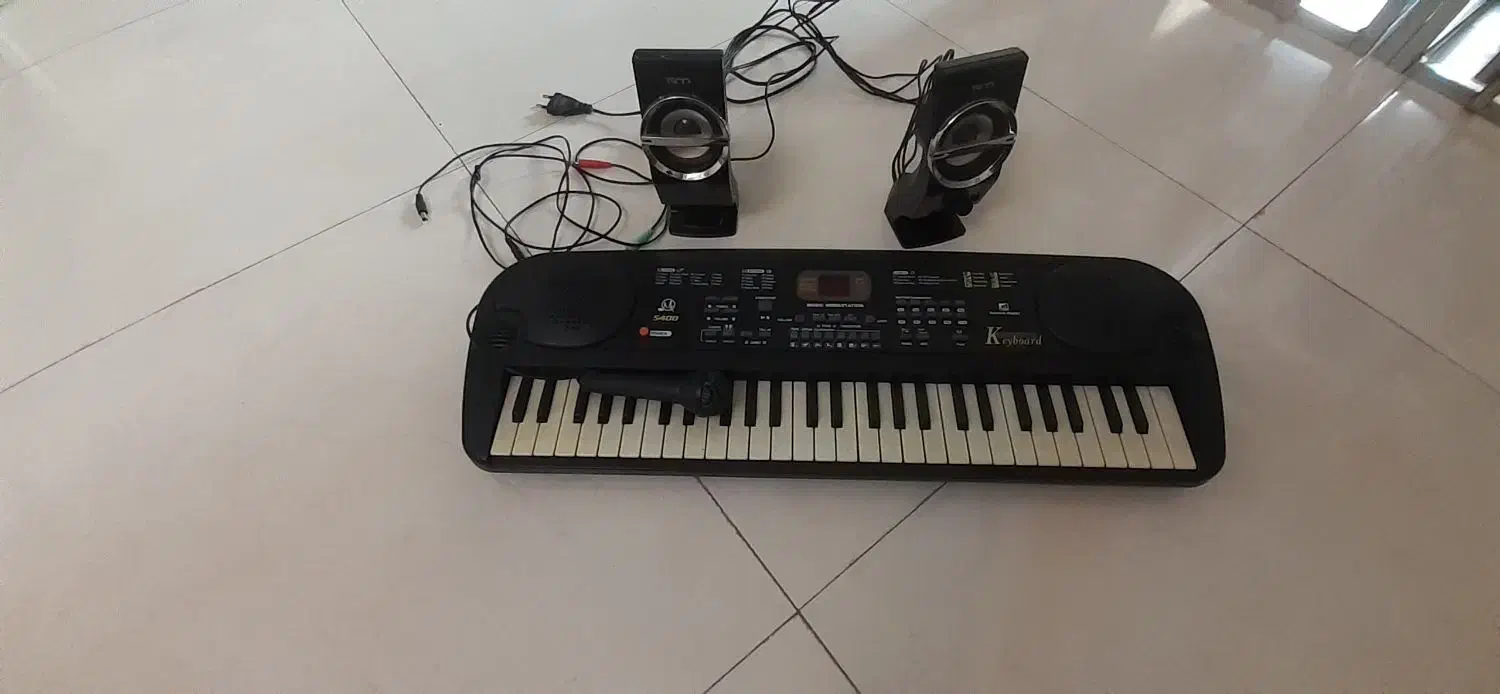 ارگ|پیانو، کیبورد، آکاردئون|تهران, ارامنه|دیوار