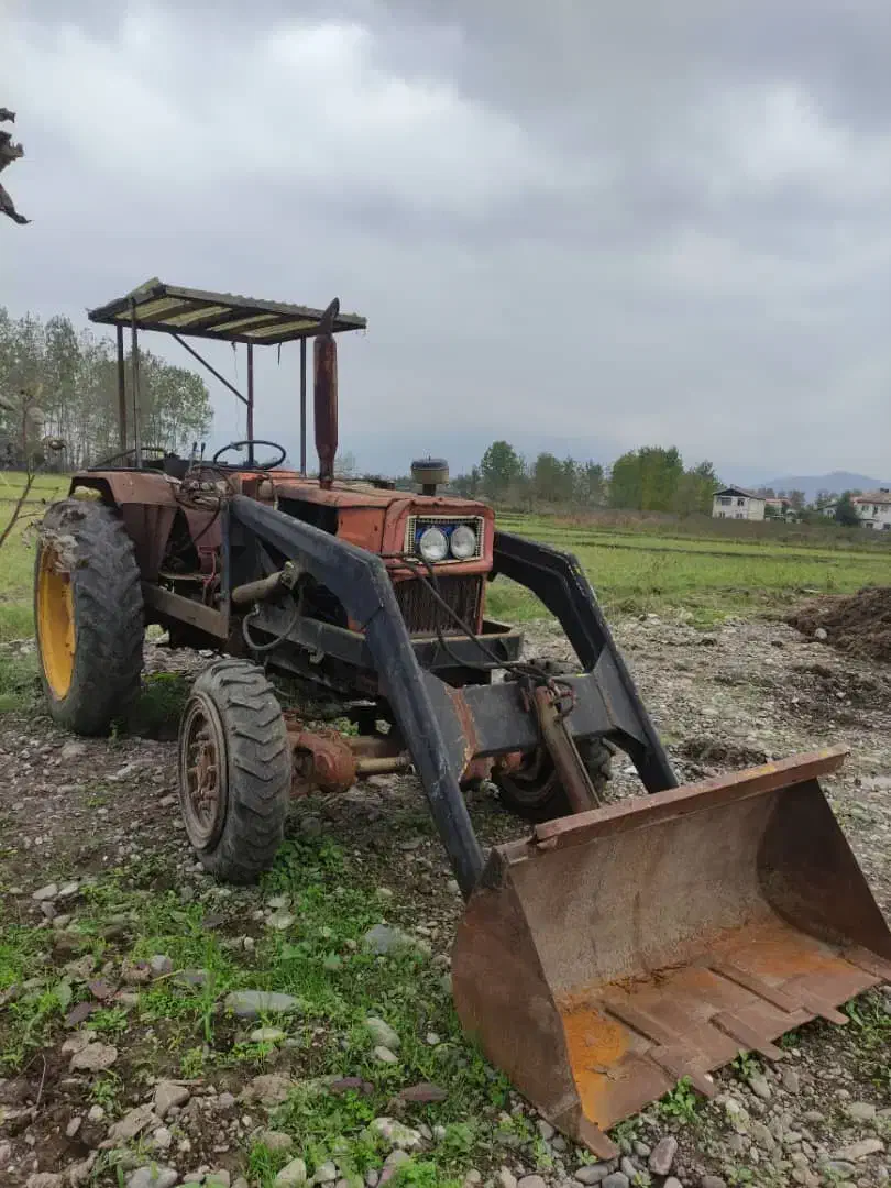 تراکتور رومانی|خودرو سنگین|سیاهکل, |دیوار