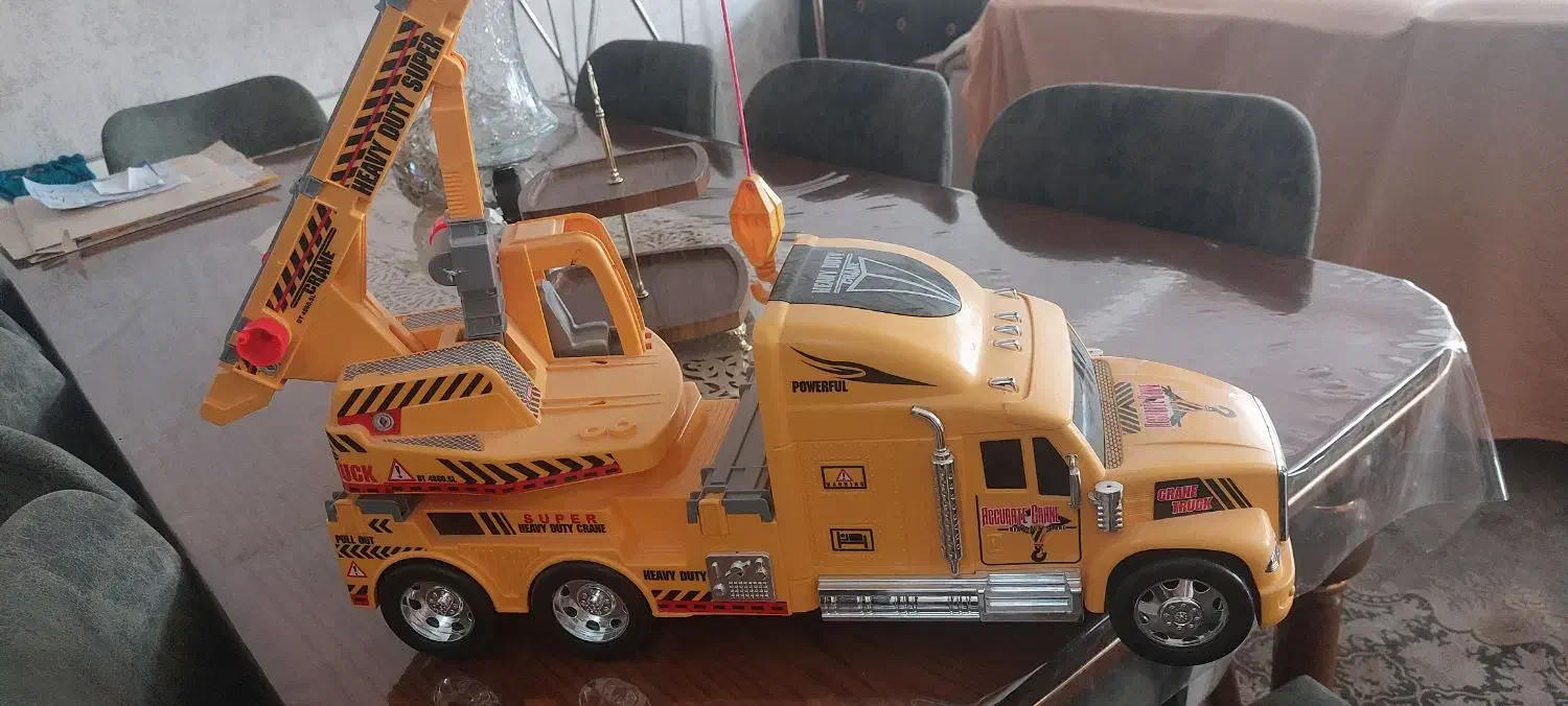 جرثقیل|اسباببازی بچه|بجنورد, |دیوار