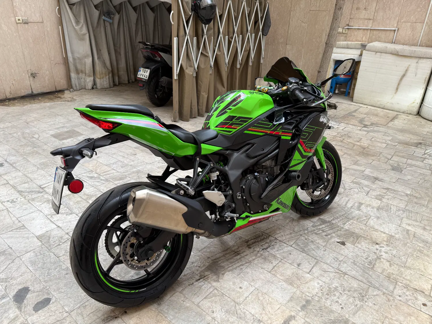 کاوازاکی ۱۴۰۳zx 250RR|موتورسیکلت|تهران, نیروی دریایی|دیوار