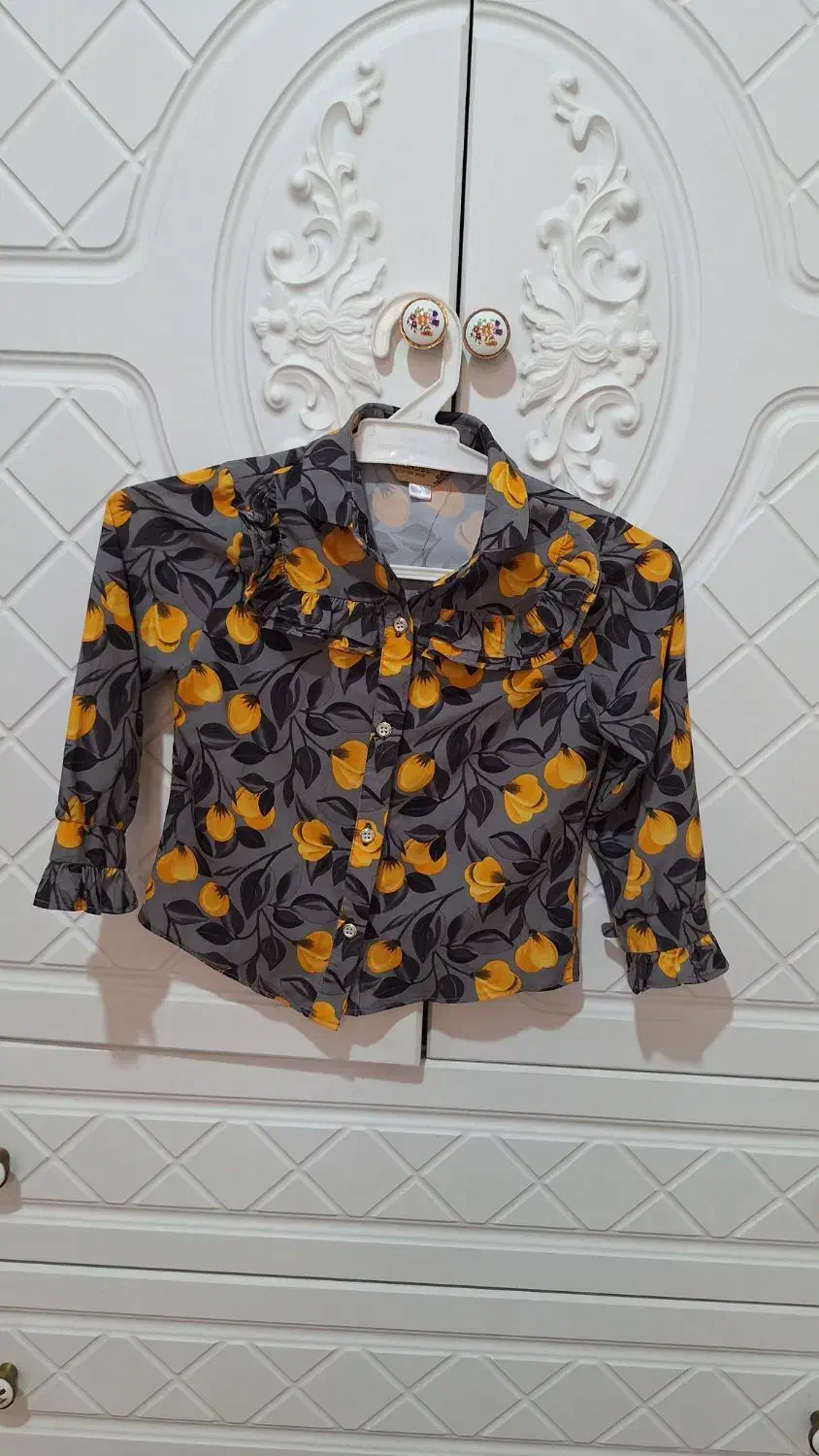 بلوز وپیراهن بچه گانه|کفش و لباس بچه|اندیشه, اندیشه فاز ۱|دیوار