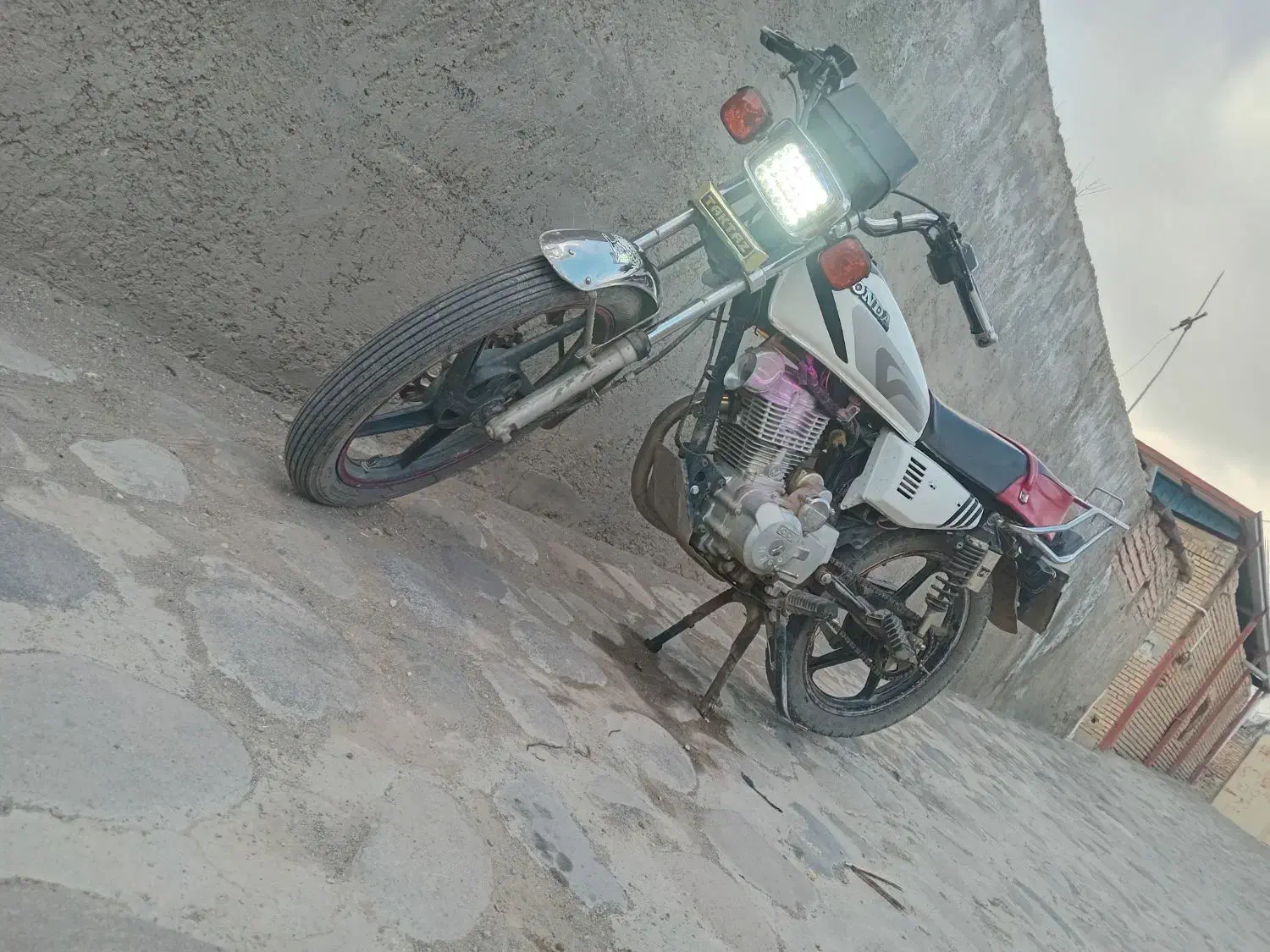 متور ۲۰۰ مدل ۹۵ همتاز|موتورسیکلت|رابر, |دیوار