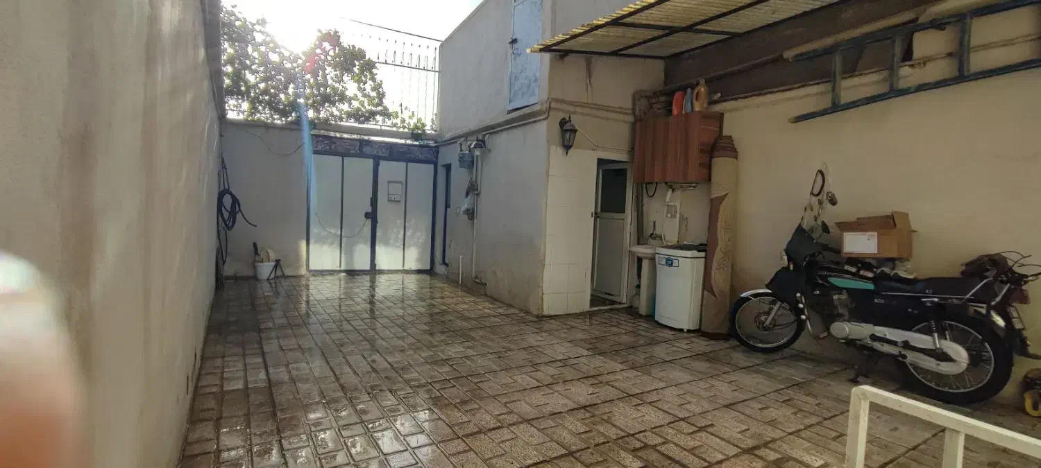 خانه (100) متریحیاطدار در محلهایی آرام|فروش خانه و ویلا|چهاردانگه (تهران), |دیوار