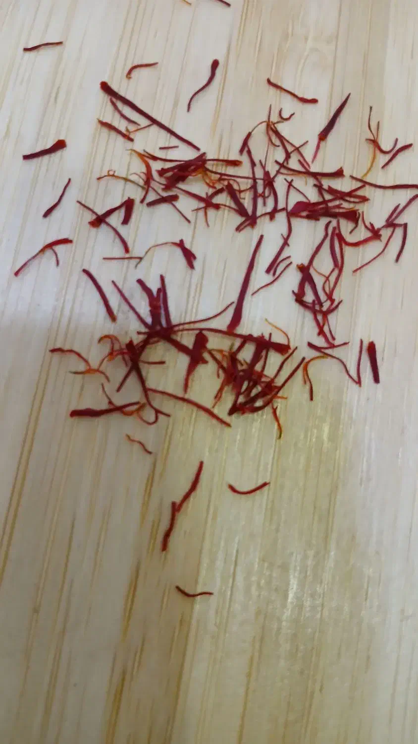 زعفران تازه و درجه یک|خوردنی و آشامیدنی|اهواز, کوی سعدی|دیوار