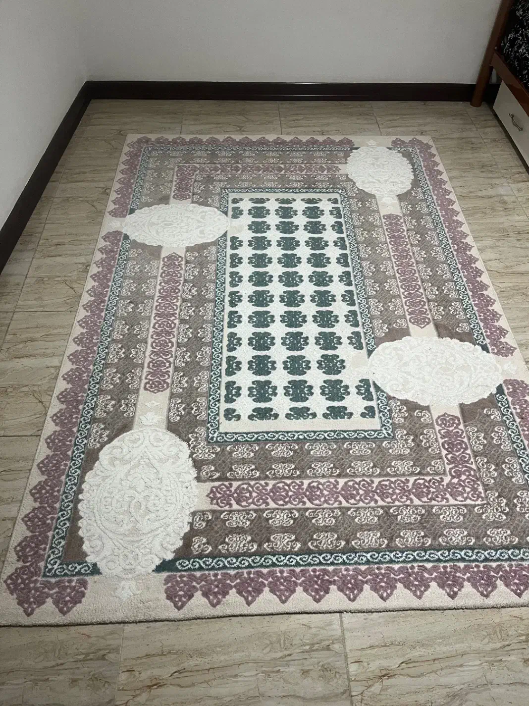 فرش ۴ متری کاملا تمیز و نو|فرش|بابل, |دیوار