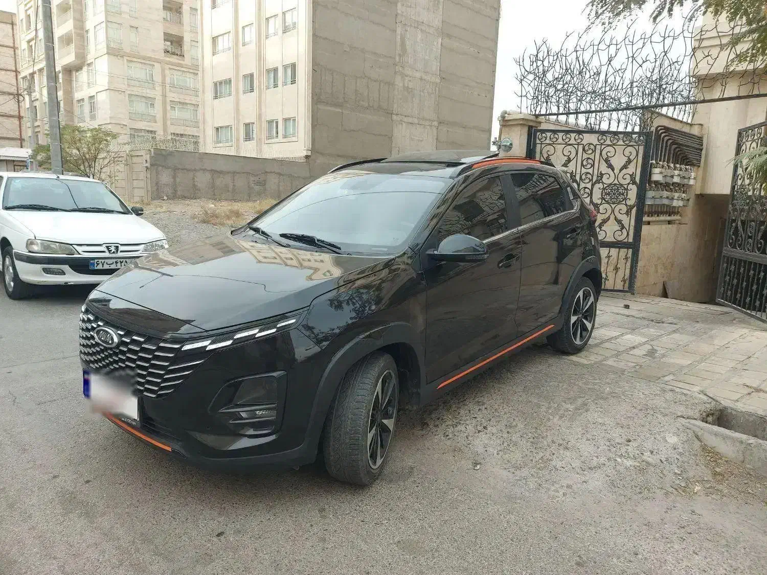 x33 cross اتومات گارانتی فعال ۴۰۳ فوری|خودرو سواری و وانت|مشهد, سید رضی|دیوار