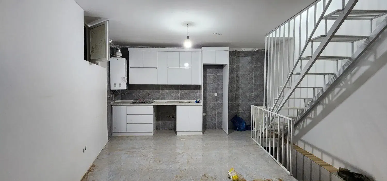 کیانی|فروش خانه و ویلا|اصفهان, تخت فولاد|دیوار