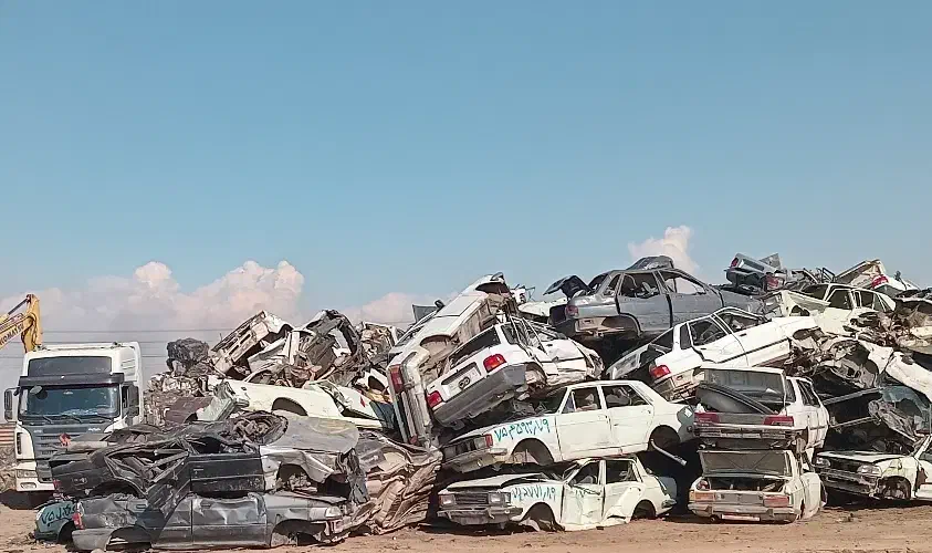 خودروهای اسقاط و تصادفی|خودرو سواری و وانت|تاکستان, |دیوار