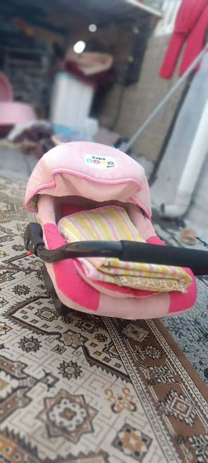 کریر|کالسکه و لوازم جانبی|خوی, |دیوار