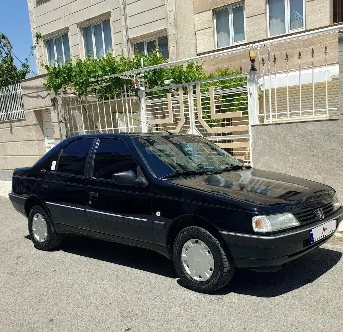 پژو ۴۰۵ مدل ۱۳۸۴ (GLX)|خودرو سواری و وانت|ارومیه, |دیوار