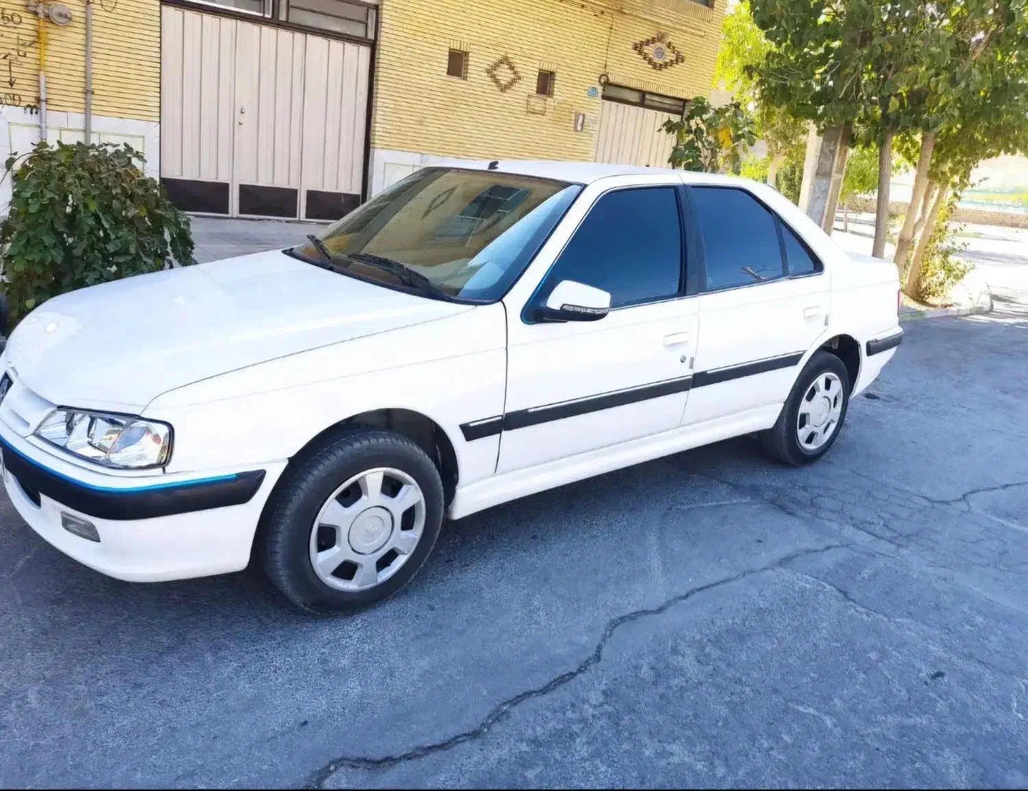 پژوپارس موتور جدیدمدل ۴۰۱ بی رنگ فروشی|خودرو سواری و وانت|ساوه, |دیوار