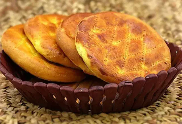 به یه کارگر شیفت شب نیاز مندیم|استخدام خدمات فروشگاه و رستوران|اراک, |دیوار