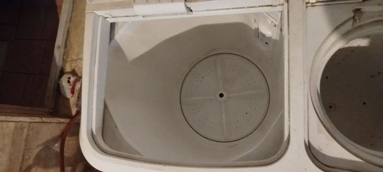 لباسشویی ‌فردولین|ماشین لباسشویی و خشک‌کن لباس|قم, نوبهار|دیوار