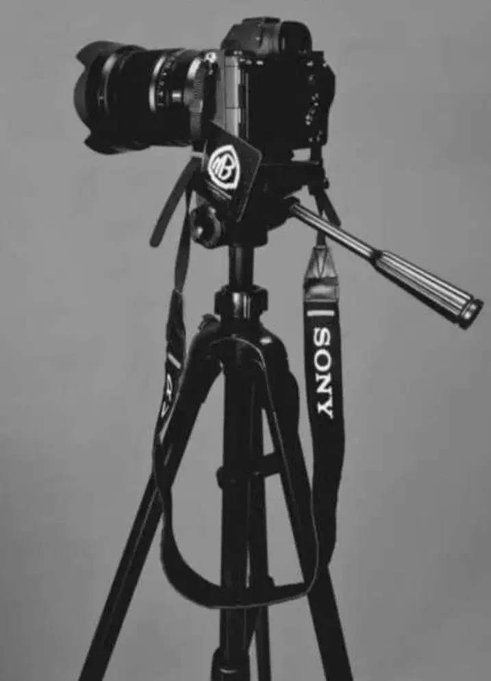 کرایه سه پایه دوربین|دوربین عکاسی و فیلم‌برداری|تبریز, |دیوار