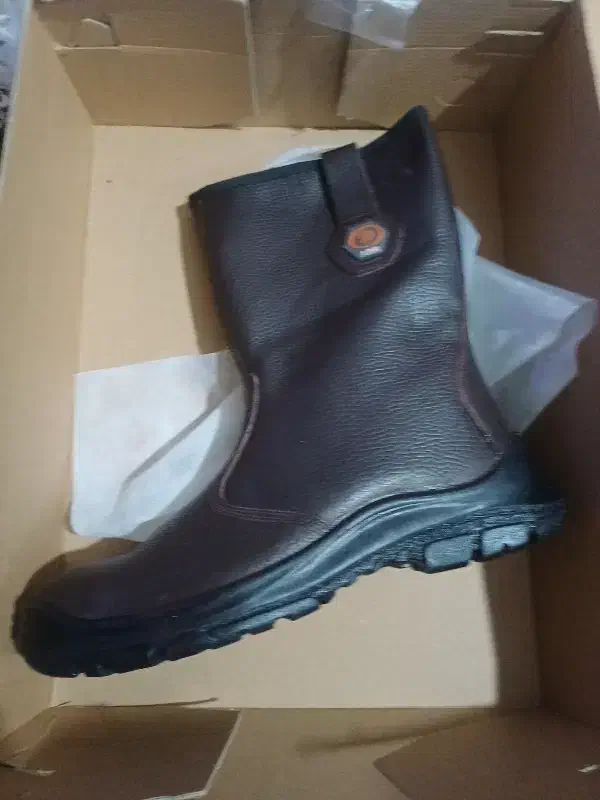 کفش حفاری سایز 43|کیف، کفش، کمربند|اهواز, منبع اب|دیوار