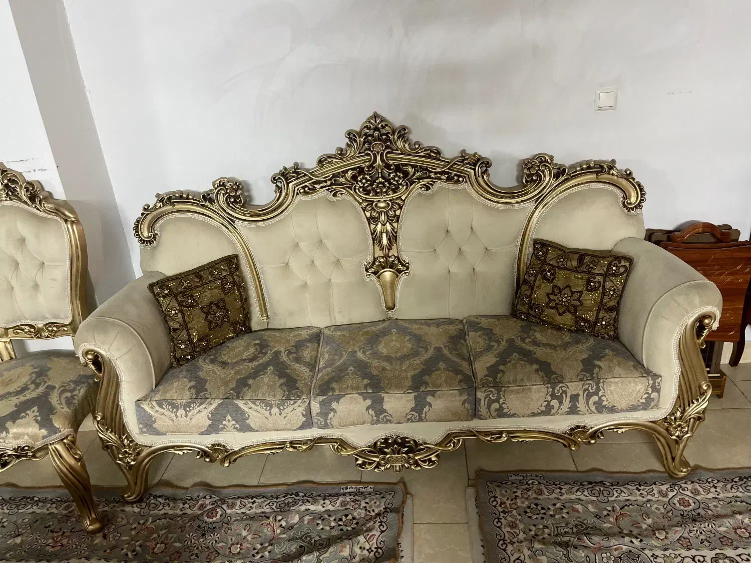مبل سلطنتی 9نفره|مبلمان خانگی و میز عسلی|ورامین, ورامین|دیوار
