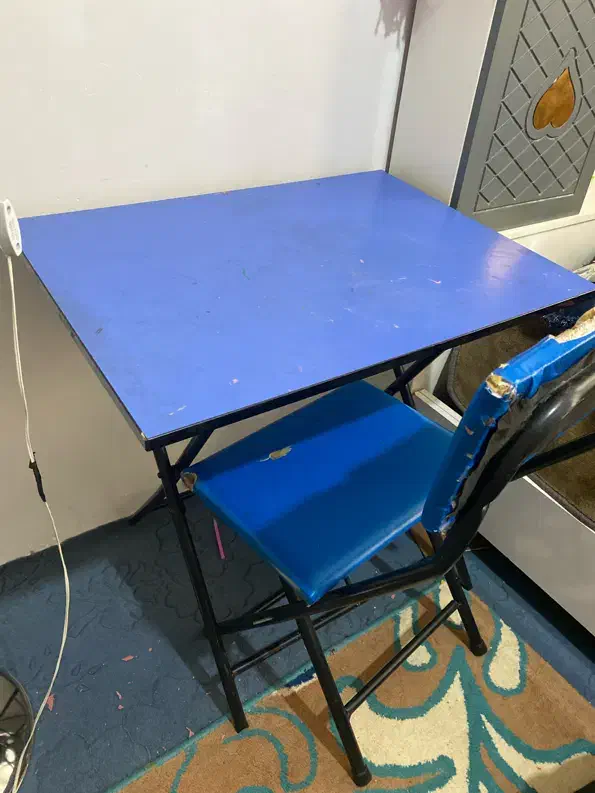 میز تحریر با صندلی|میز تحریر و کامپیوتر|میاندوآب, |دیوار