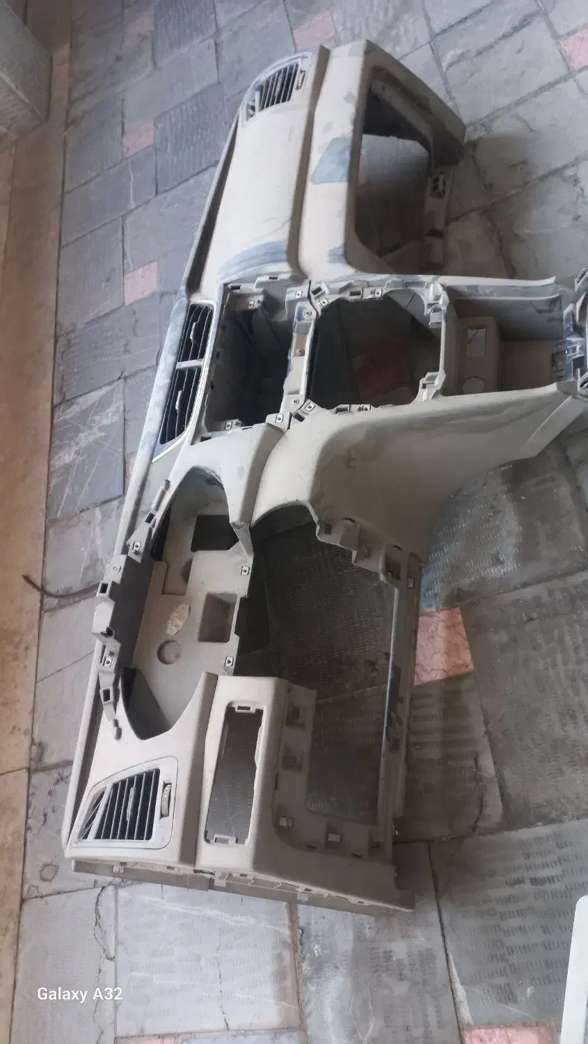 پوسته داشبورد ام وی ام ۳۱۵|قطعات یدکی و لوازم جانبی|هشتگرد, فاز ۳ مهستان|دیوار