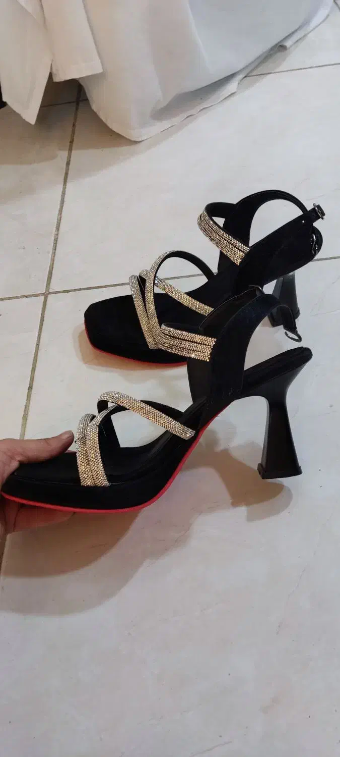 کفش مجلسی سایز ۳۸ و ۳۹|کیف، کفش، کمربند|طرقبه, |دیوار