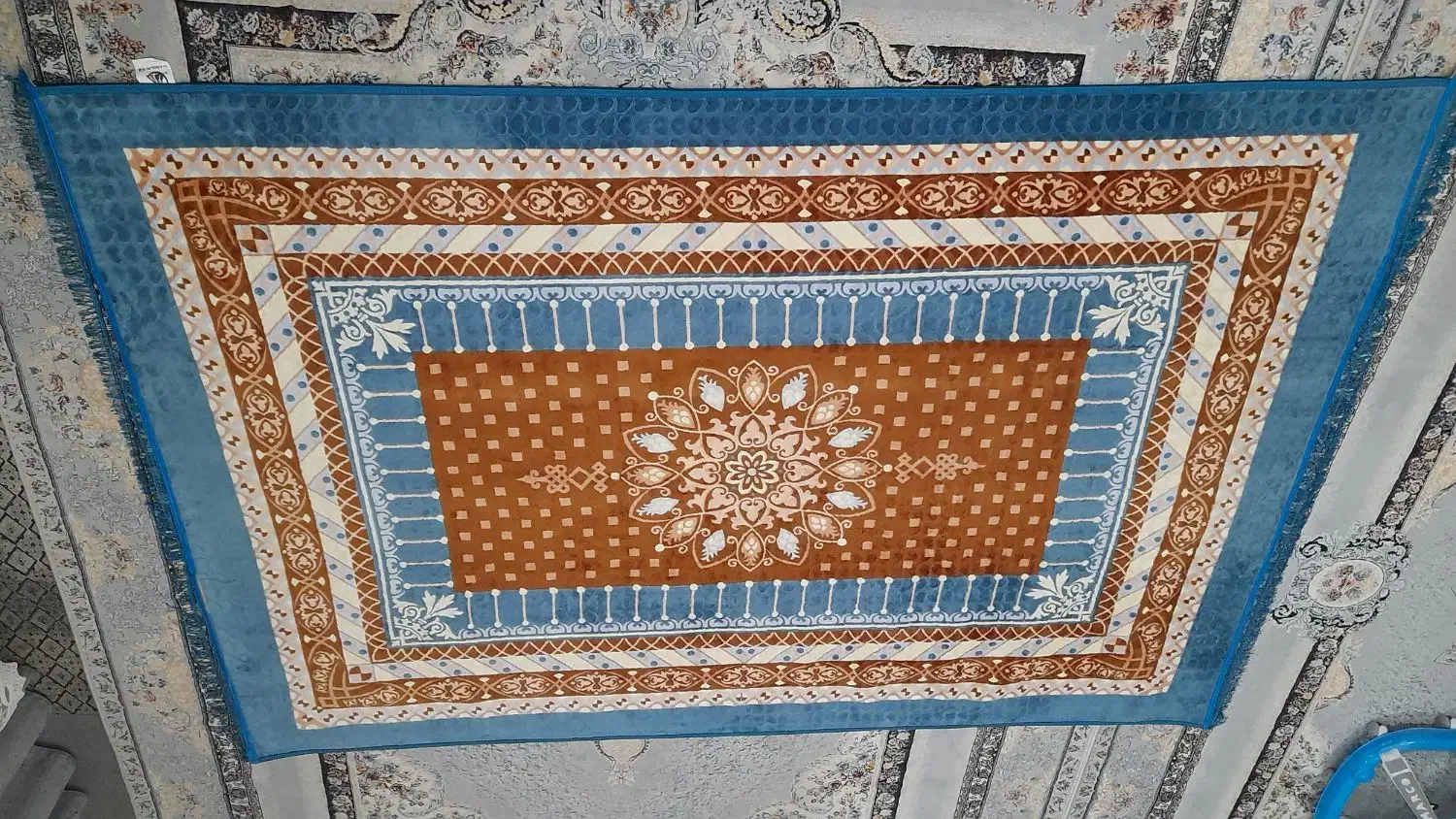 سلام خدمت همشهریان عزیز|فرش|آبادان, |دیوار