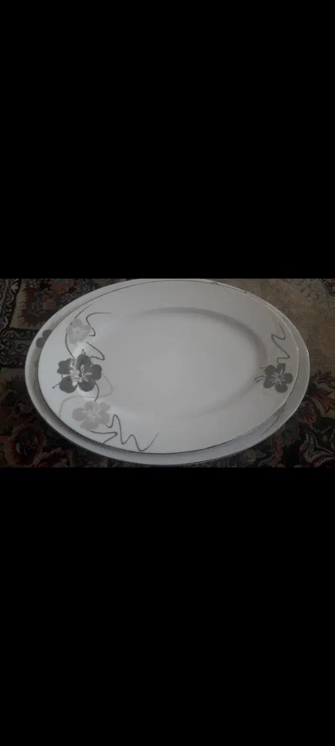 چینی اصلا استفاده نشده ۱۸پارچه|ظروف سرو و پذیرایی|تهران, والفجر (افسریه)|دیوار