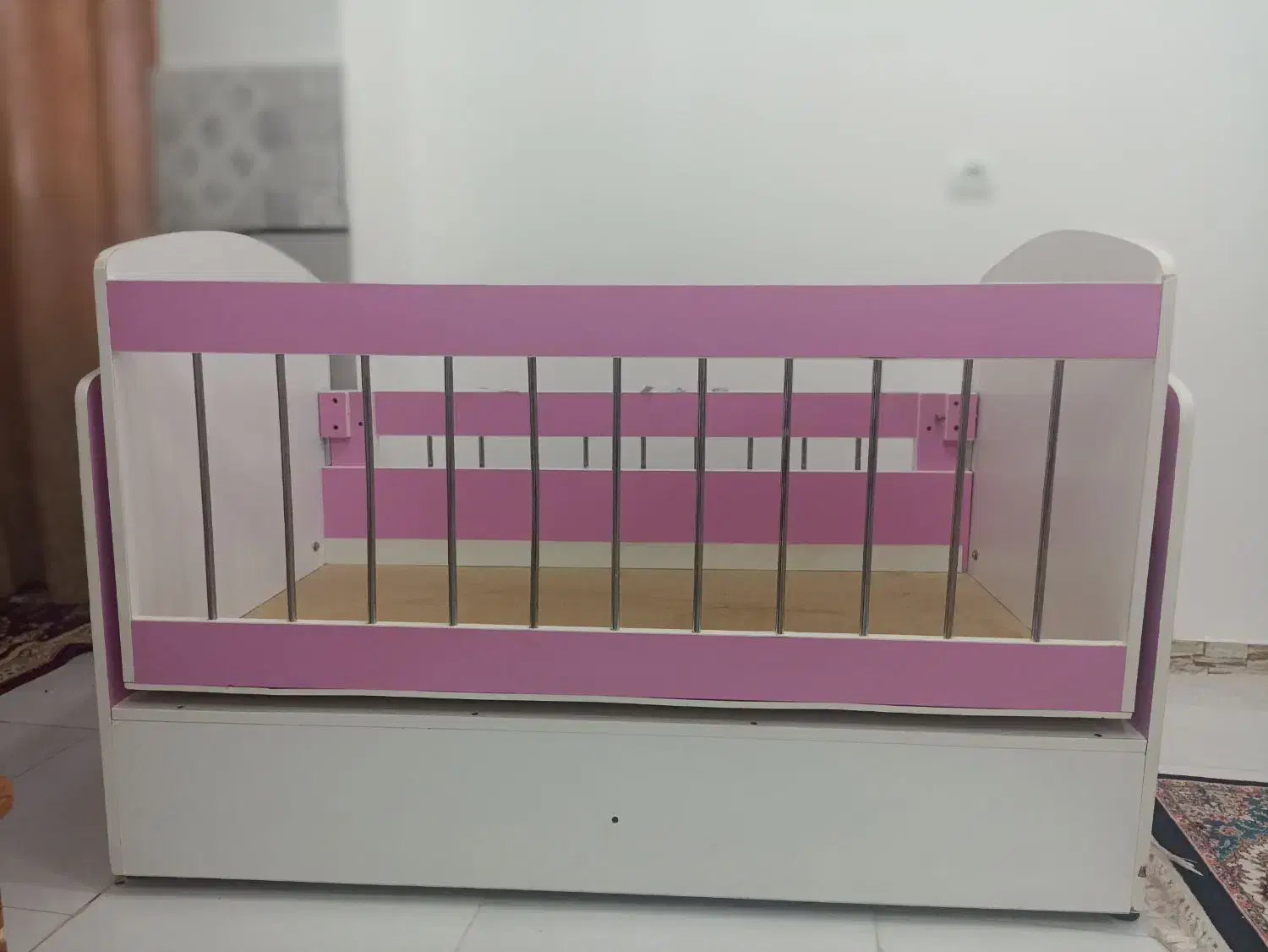 تخت خواب متحرک کودک تاسن7 سالگی|تخت و صندلی بچه|میاندوآب, |دیوار