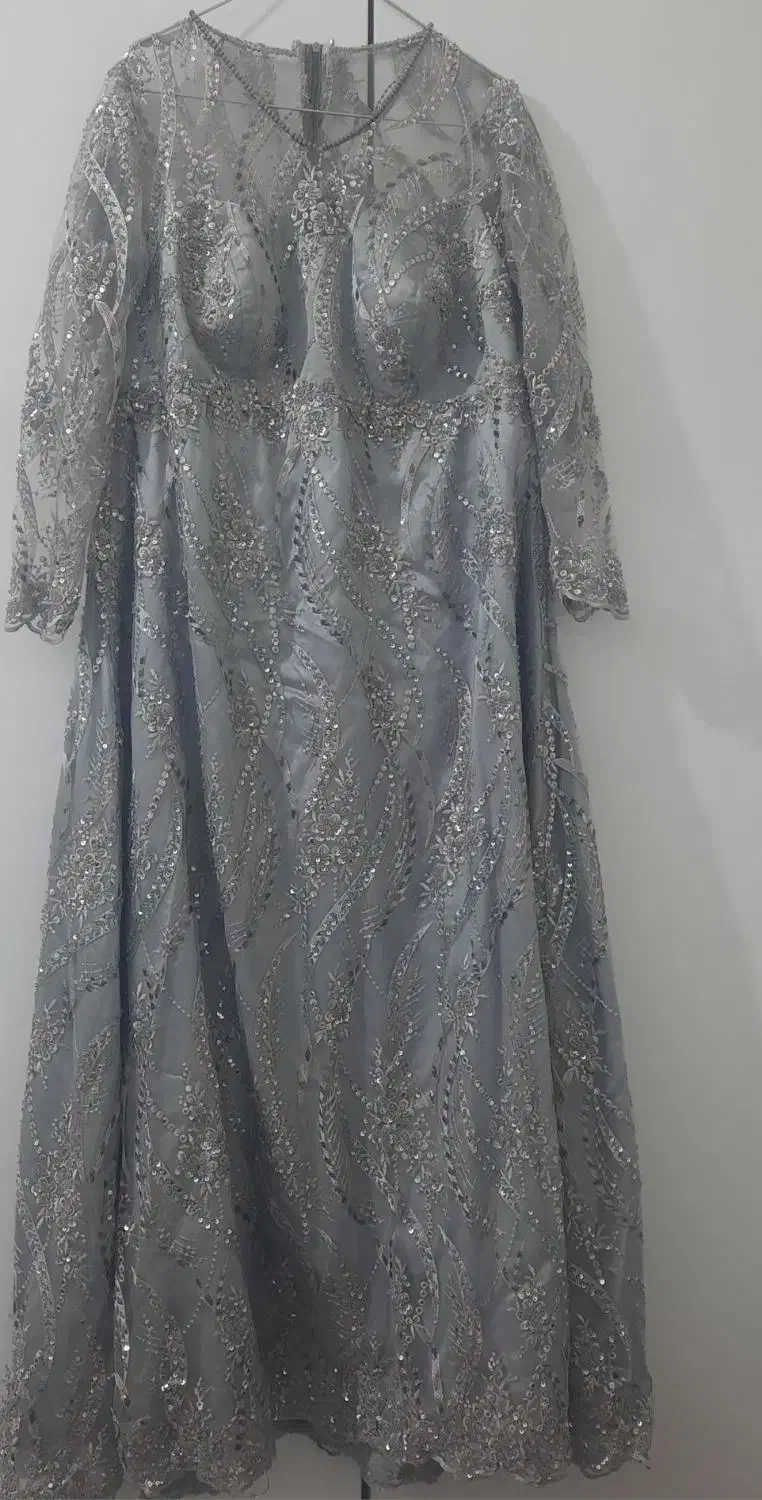 لباس مجلسی|لباس|سیرجان, |دیوار